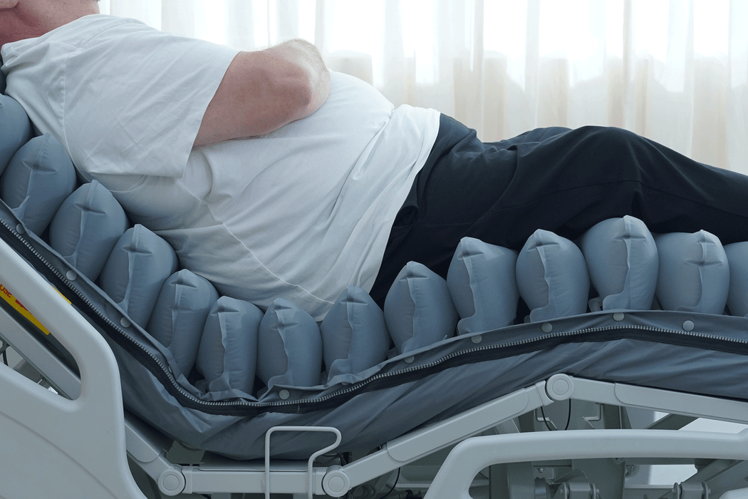 APEX Medical Wellell Domus Auto G2 Alternating Pressure Mattress System Air Cells View With Patient View
