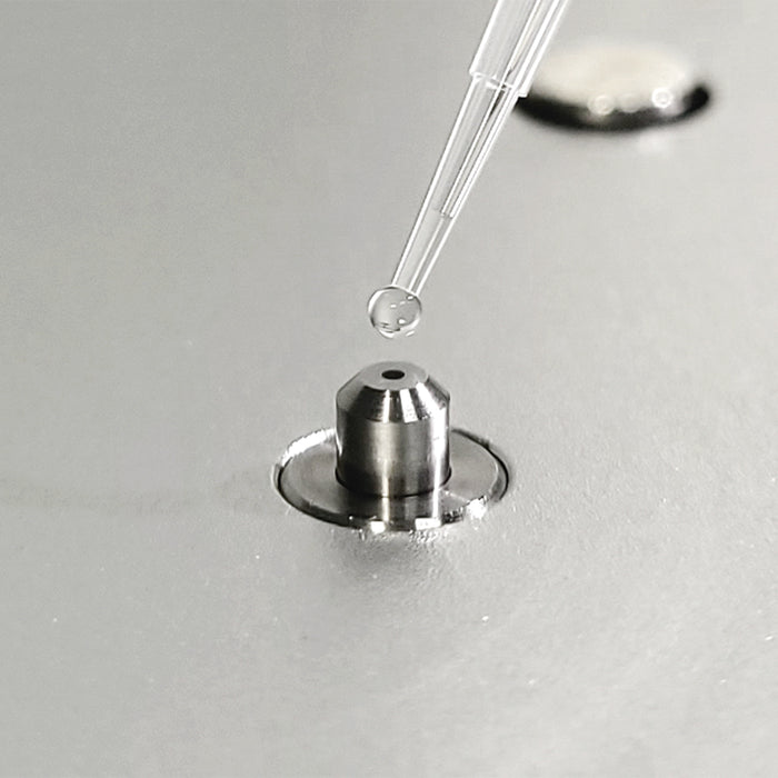 Accuris SmartDrop Nano Spectrophotometers Add Sample Droplet View