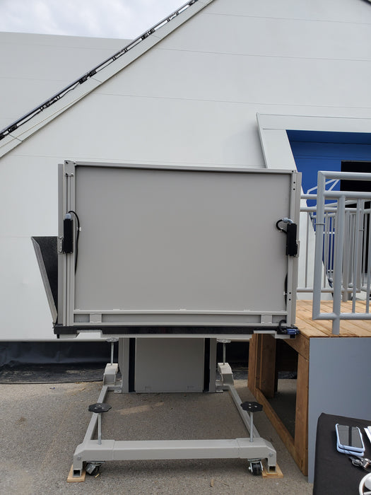 Atlas | VISTA Portable Vertical Platform Lift