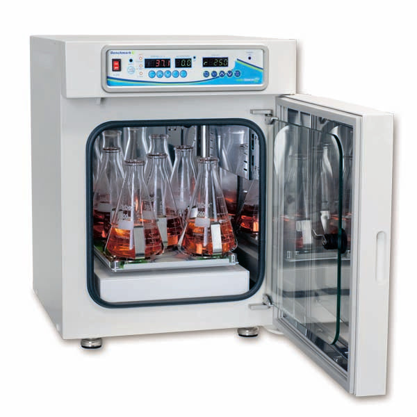 Benchmark Scientific Incu-Shaker CO2 Mini With Non Slip Rubber Mat Platform With Conical Flask Inside View