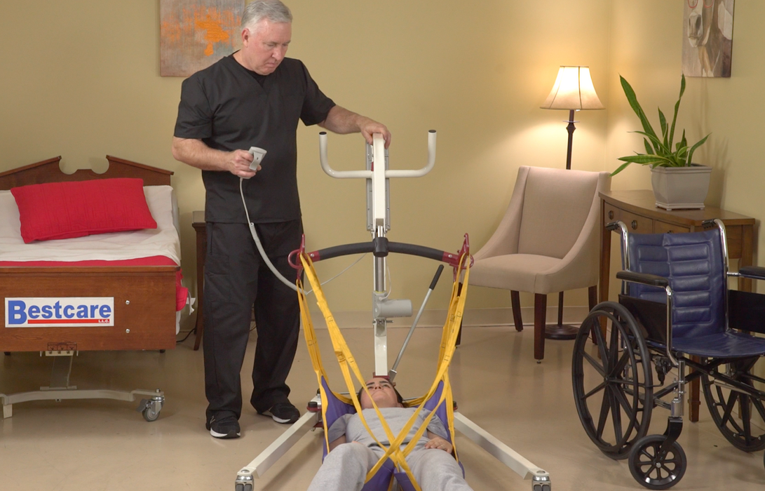 Bestcare Bestlift PL182 with Model caretaker operating patient in base position.