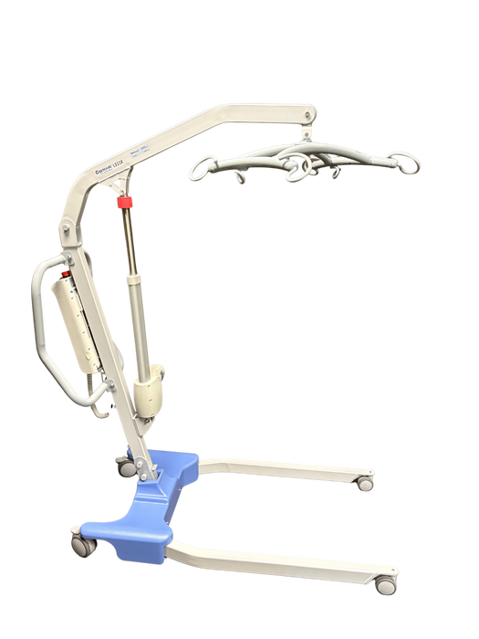 Right Side View Of CostCare L511X Bariatric Electric Patient Lift With Spreader Bar