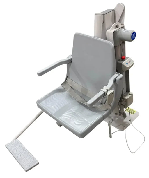 In-Ground Pool Global Pool Product C-375 Commercial Pool Lift with 304 Stainless Steel Construction and Portable Capability