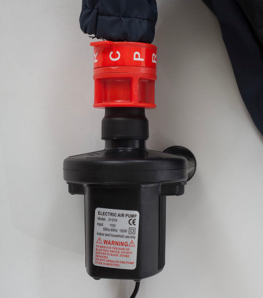 Medacure Comfort Zone Bariatric Alternating Pressure with Low Air Loss CPR Deflate Inflate Pump View