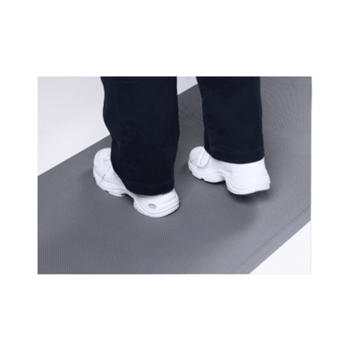 Span America Risk Manager Safety Mat For Fall-Risk Support And Easy Roll-Up Storage With Premium Elastomeric Gel