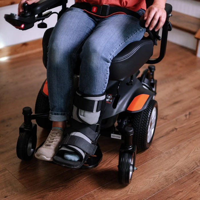 SuperHandy GoRide CRX Reclining Powerchair Close Up Power Base With Rider View