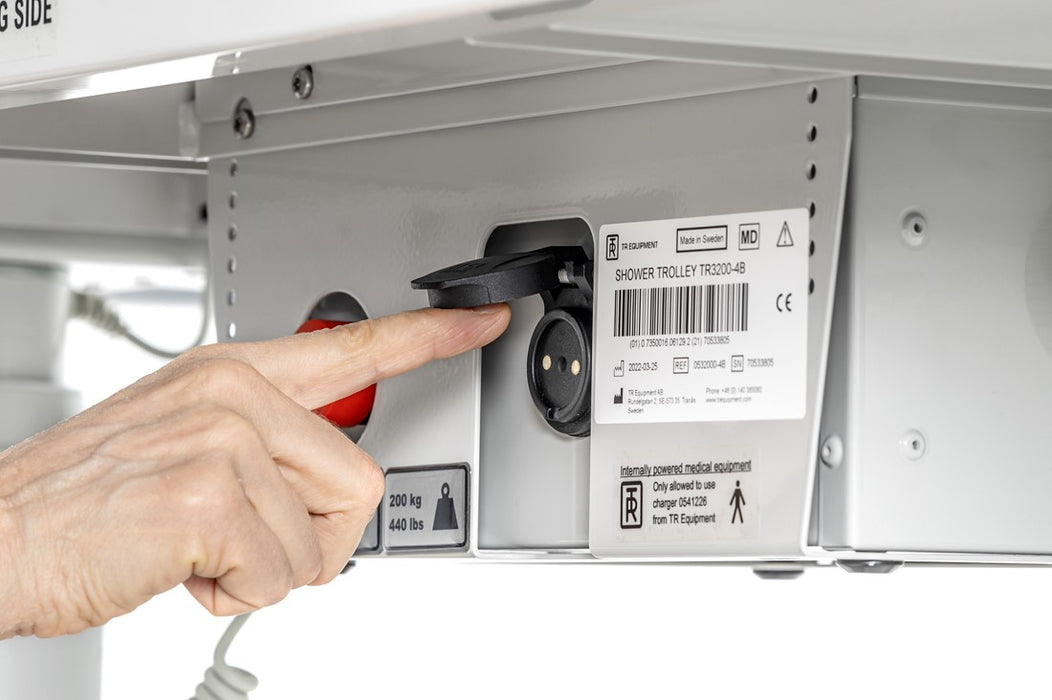 TR Group TR 3200 Bariatric Battery Operated Standard Shower Trolley Magcode Charger Output View