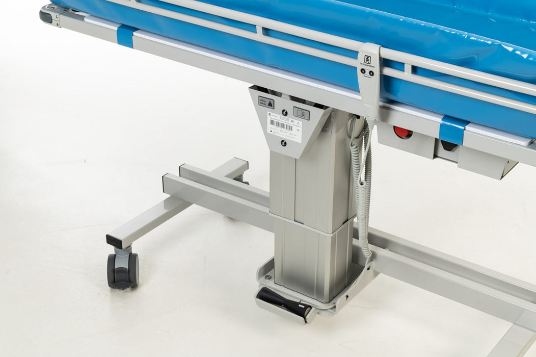 TR Group TR3000 Battery Operated Standard Shower Bed Low Floor Clearance View